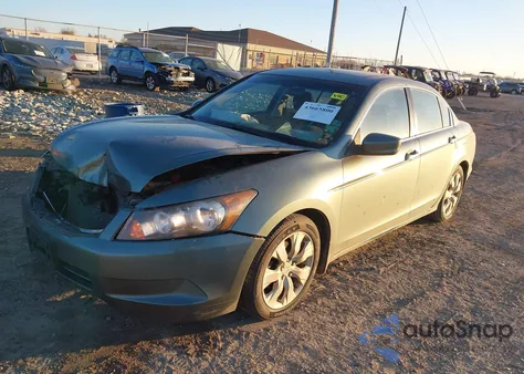 2010 Honda Accord 2.4 Ex z USA, uszkodzony, nr VIN 1HGCP2F73AA100065